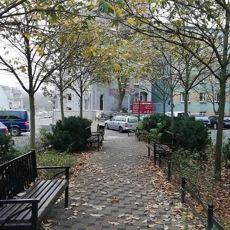 Dolina Z Garazem Apartmán *