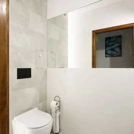 Dolina Z Garazem Poznaň